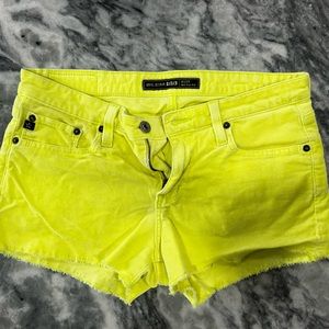 Big Star size 29 yellow shorts